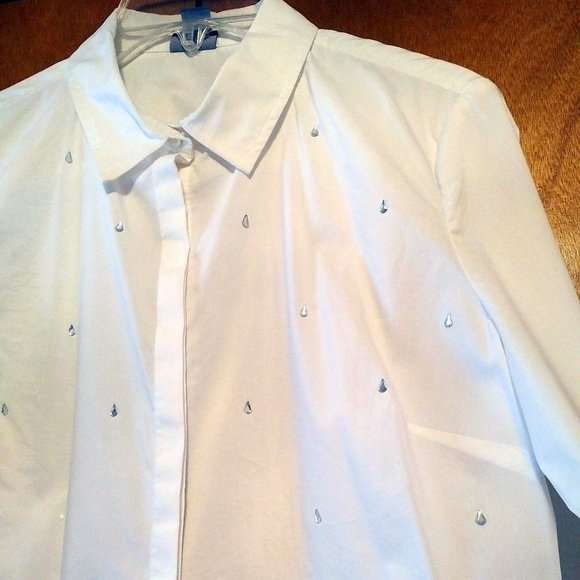 ✨HOST PICK!✨ NEW White Cotton Blouse with Crystals, Laura Scott, Large - Picture 10 of 11
